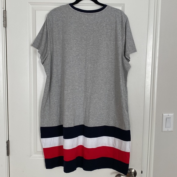 Tommy Hilfiger dress - Picture 8 of 10